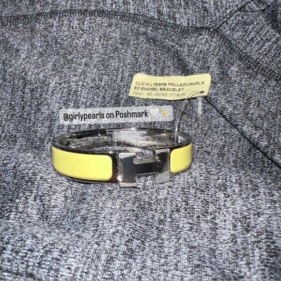 Hermès Clic H Bracelet Jaune Citron PM NEW - Picture 13 of 17